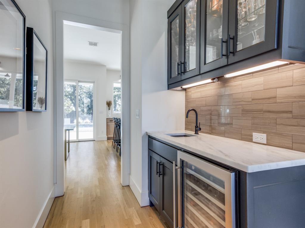 Villas at Hidden Knoll - Residential