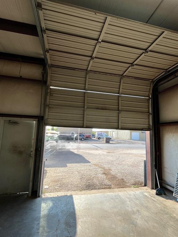 NA - Commercial Sale