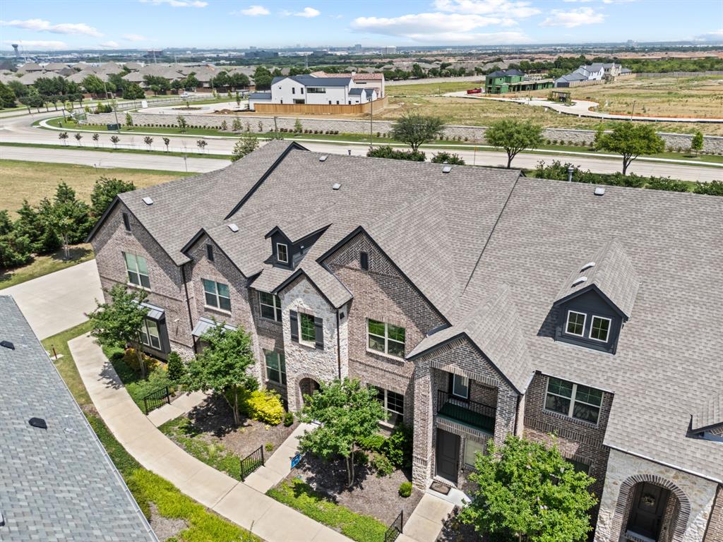 511 Cobblestone Lane