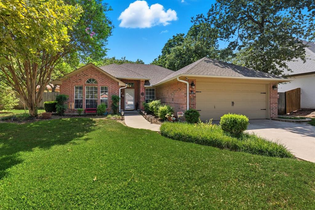 416 Meadowcrest Drive