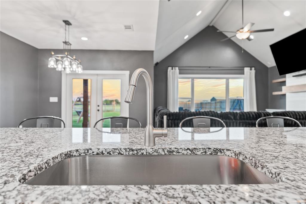 GRACE LANDING - Residential