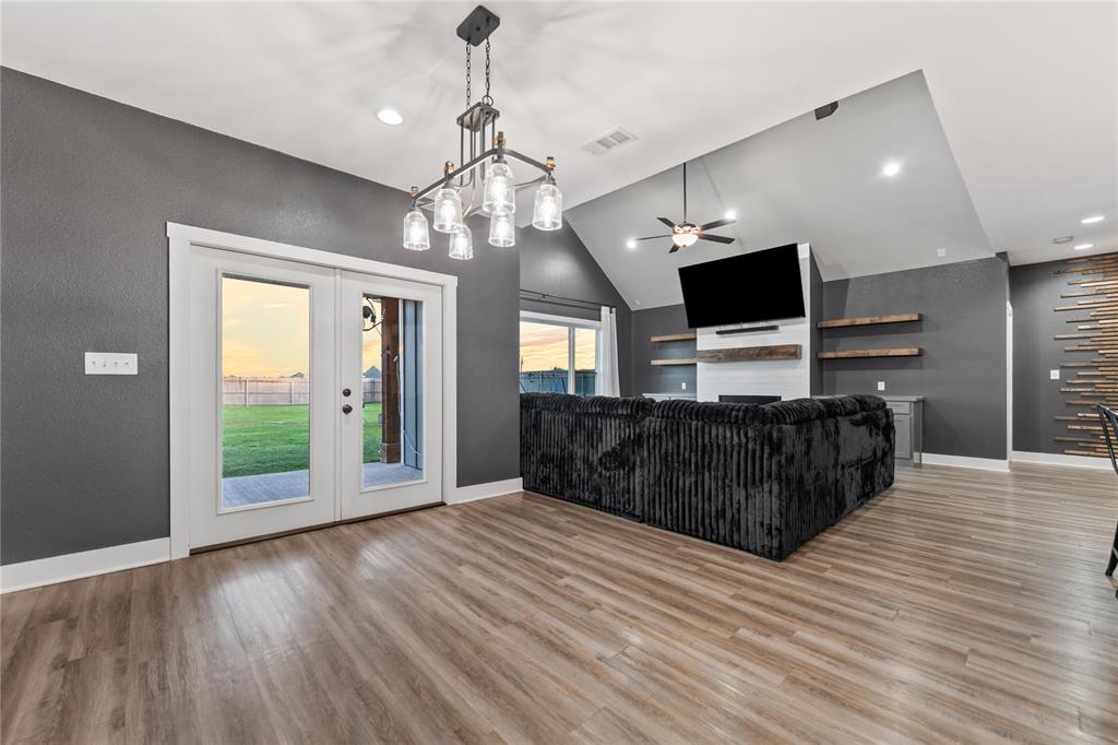 GRACE LANDING - Residential