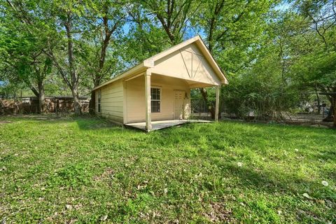 Tiny photo for 9320 Newhall Street, Dallas, TX 75232 (MLS # 21202025)