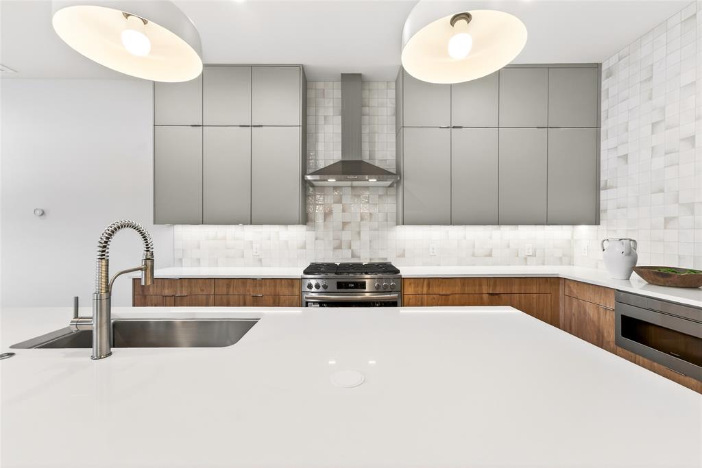 WEBSTER & WOODS NORTH PARK - Residential