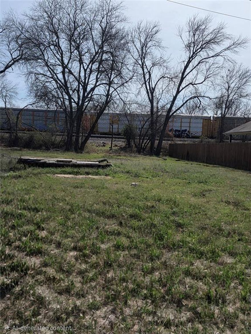 Cleared lot ready to build.  Located minutes away from Downtown Dallas and Trinity Groves.