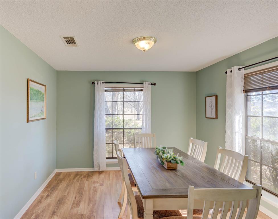 242 S Tanglewood Drive