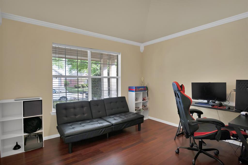 732 Darlington Trail