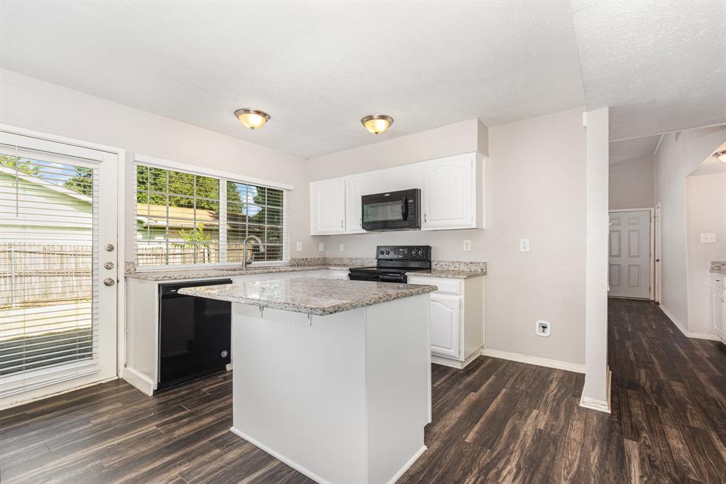 3808 Walnut Drive