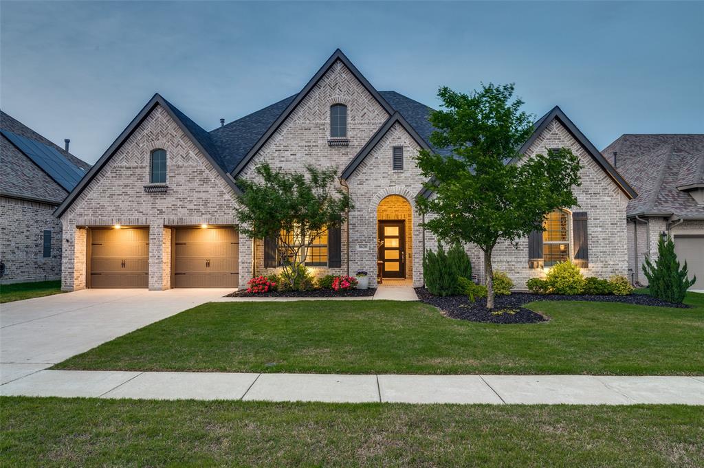 8620 Autumn Lake Trail