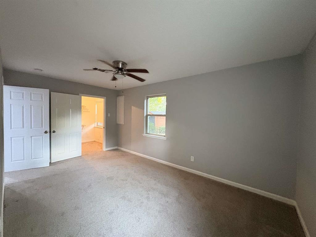 1400 Meadowcrest Drive