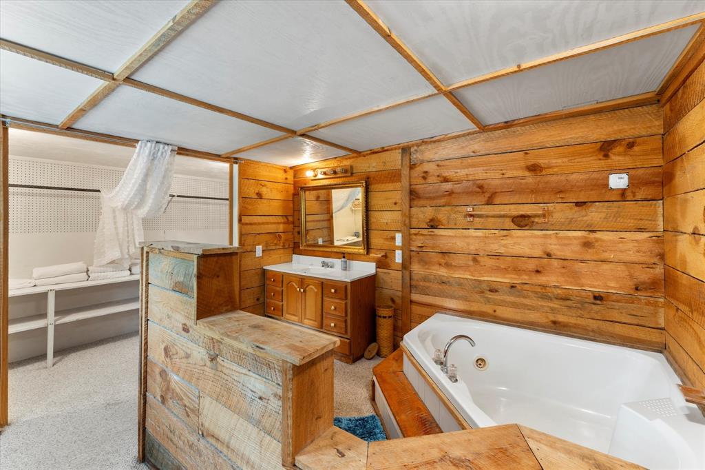 Mossy Break - Residential