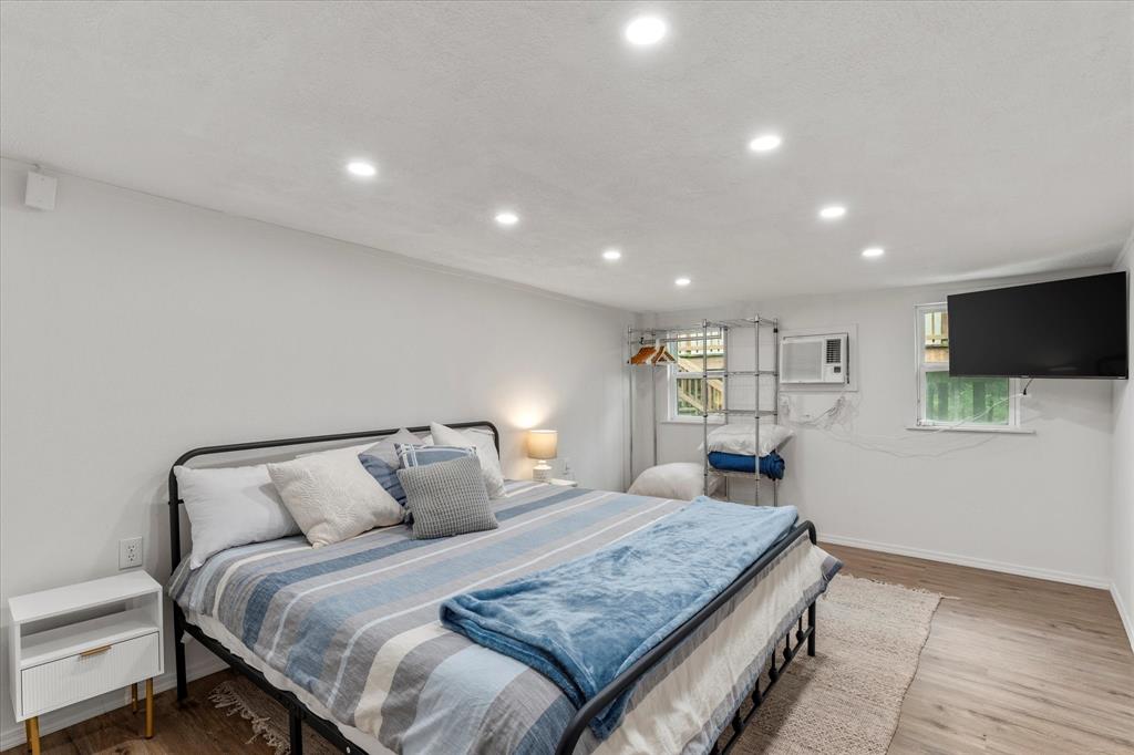 Mossy Break - Residential