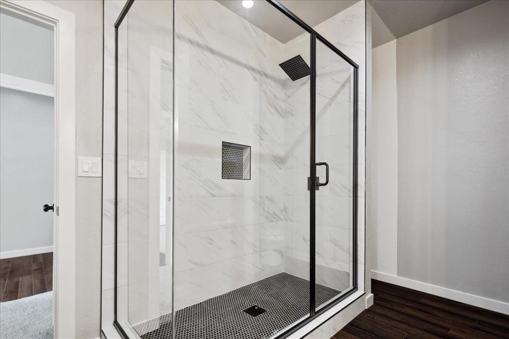 HUTCHINS ACREAGE - Residential