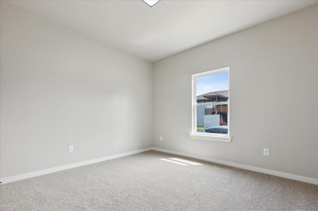 HUTCHINS ACREAGE - Residential