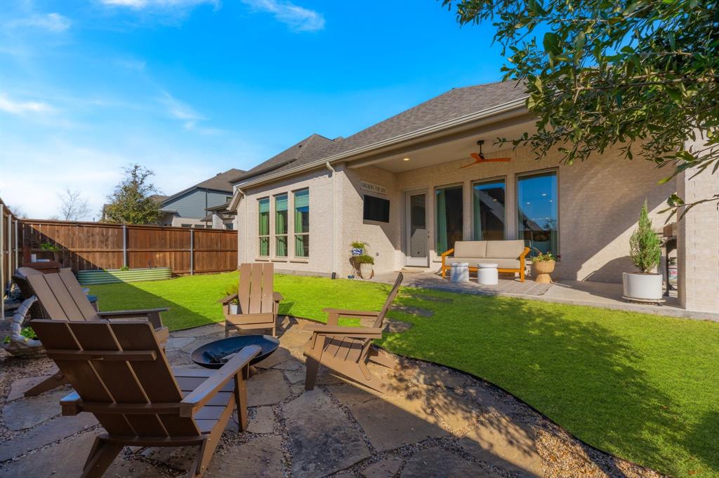 Mustang Lakes Ph Six - Residential