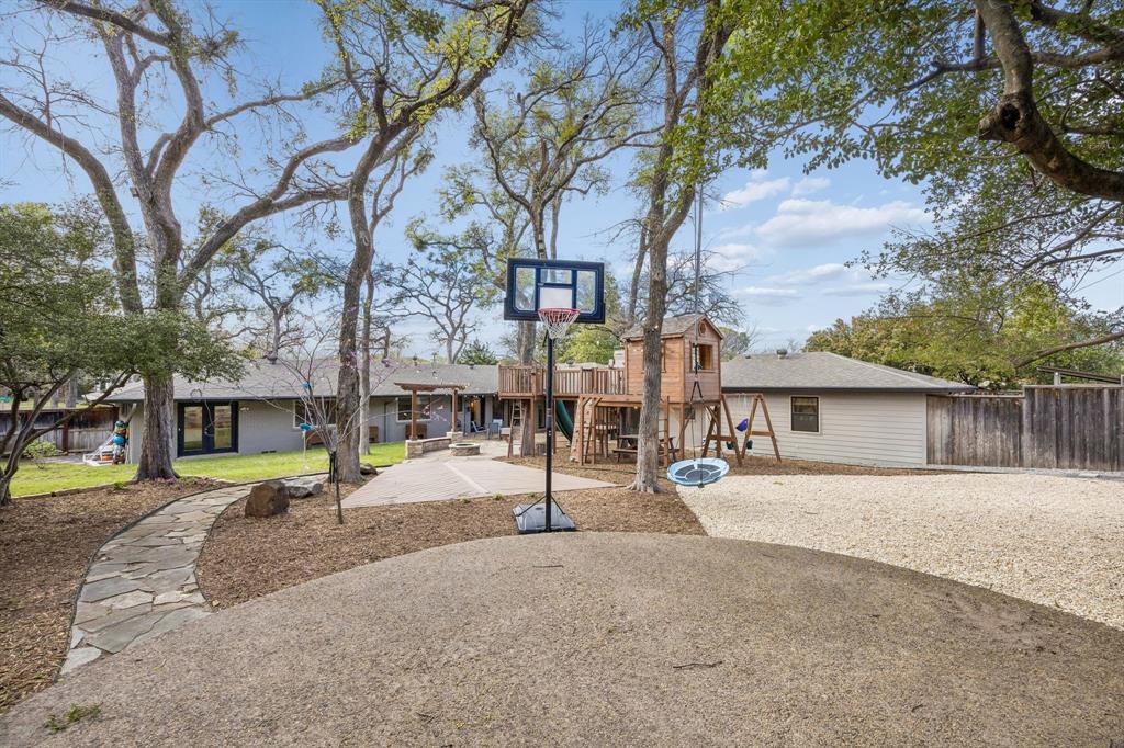 Northwood Terrace Rev - Residential