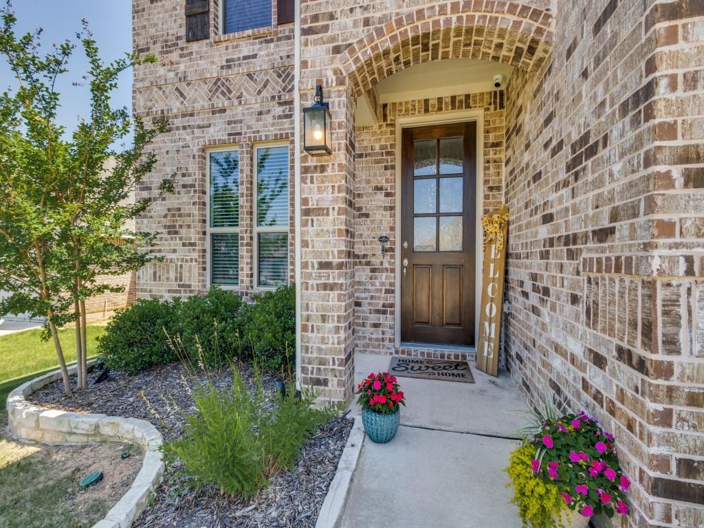 916 Timber Ridge Drive
