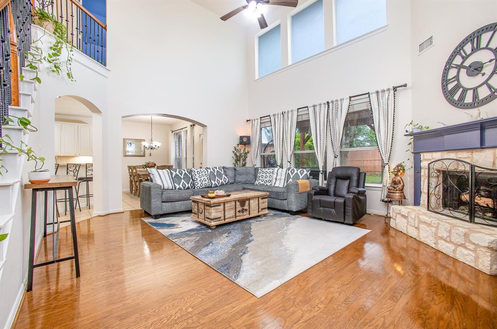 6605 Crator Drive