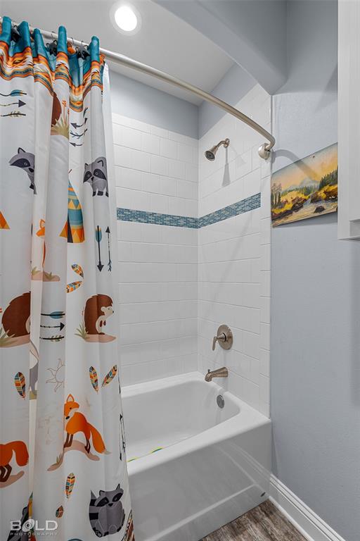 Norris Ferry Crossing - Residential