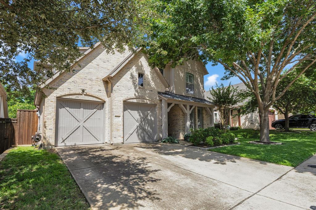 2248 Forest Hollow Park