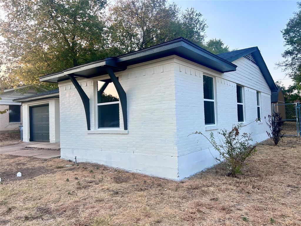 705 Jadewood Drive