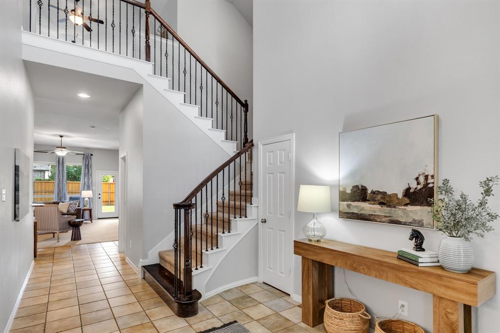 534 Waters Edge Way