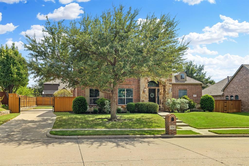 534 Waters Edge Way