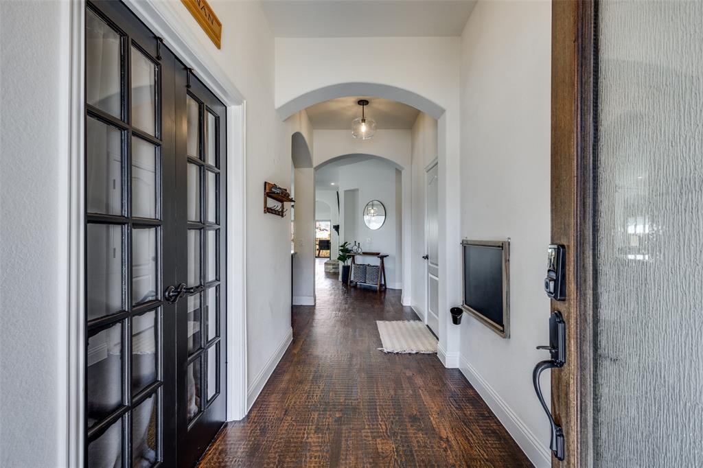 1812 Southridge Drive