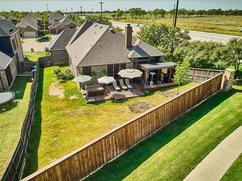 A home in Oak Point