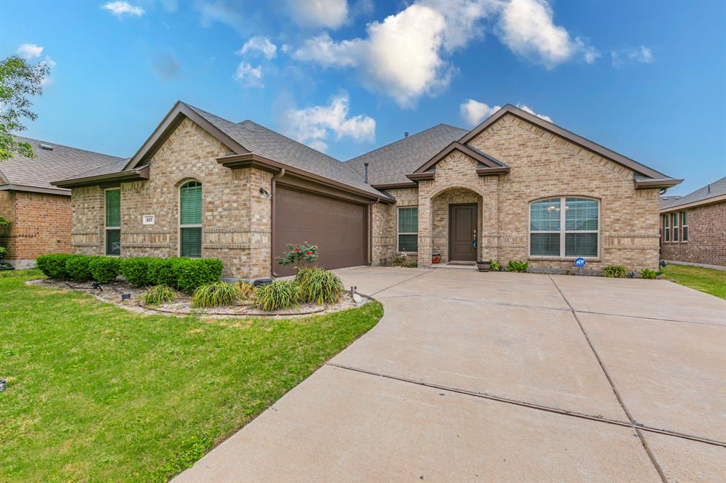 Camden Pk Red Oak - Residential