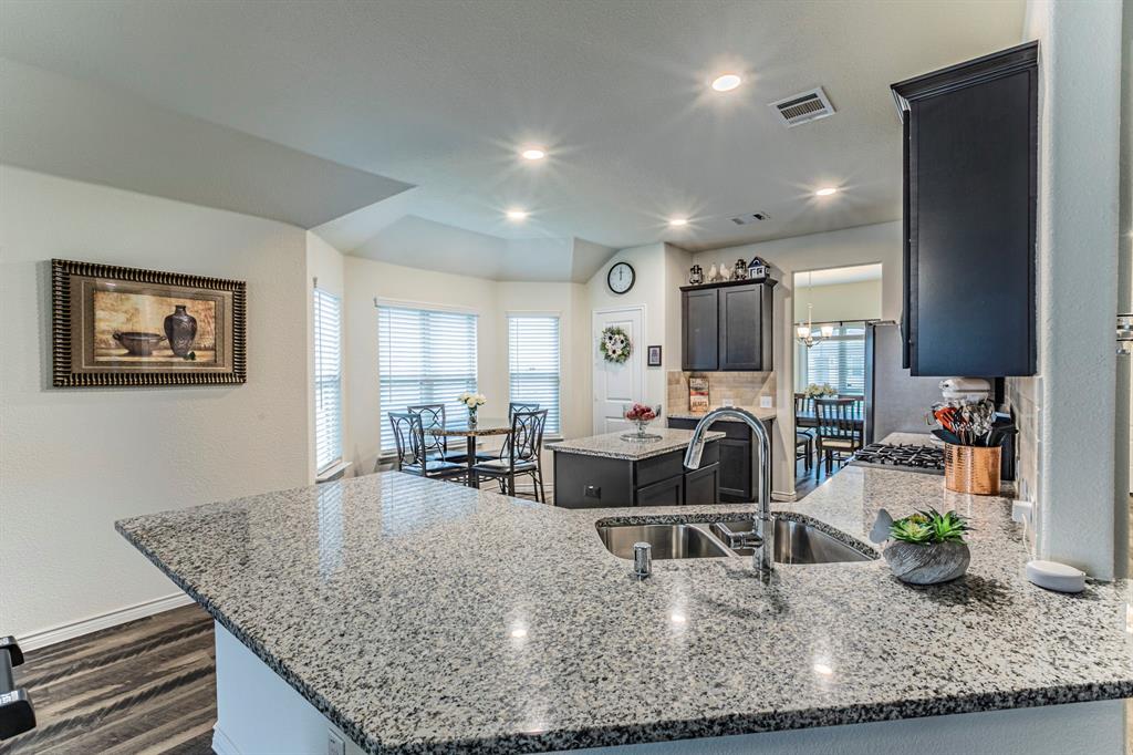 Camden Pk Red Oak - Residential