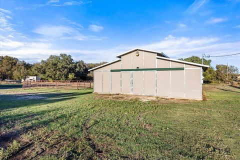 A home in Granbury