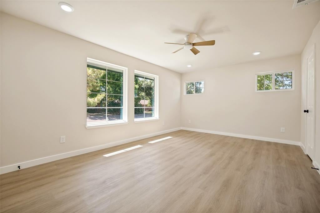 5209 Breakwood Drive
