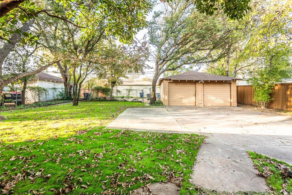 Caruth Terrace - Residential Lease