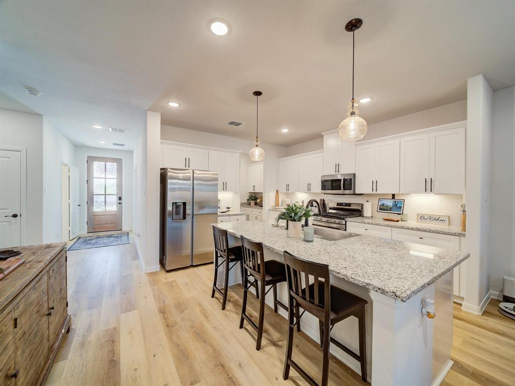 1820 Temple Hills