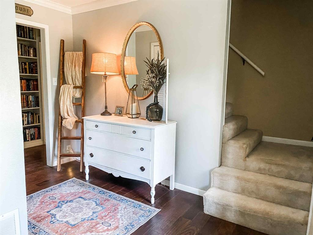 CR 32900 - Residential