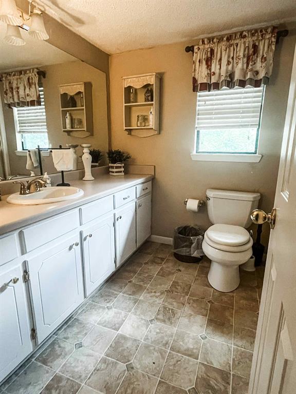 CR 32900 - Residential