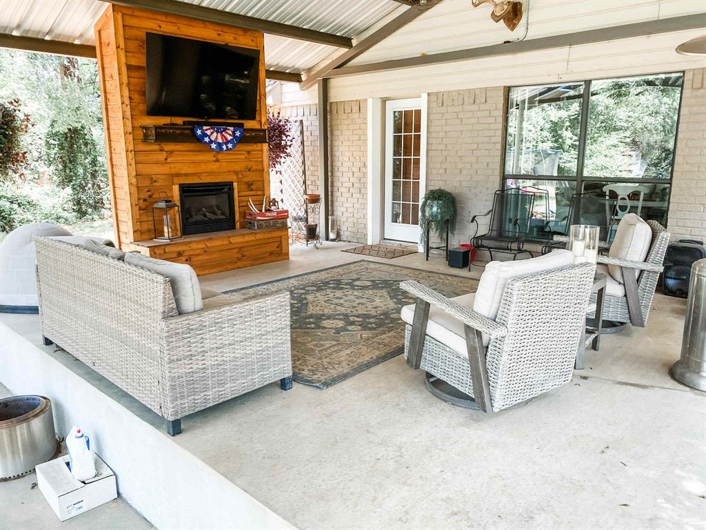 CR 32900 - Residential