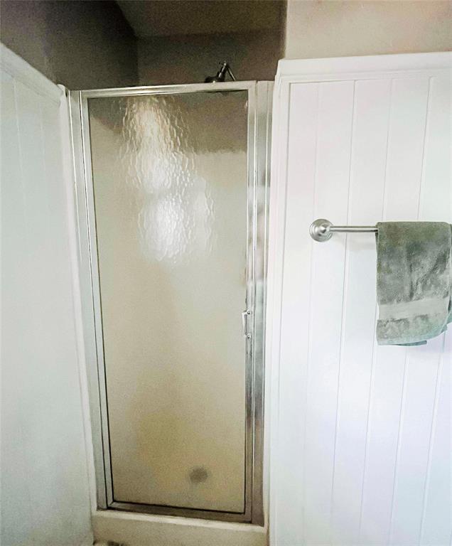 CR 32900 - Residential