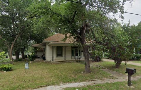 2303 Walworth Street Greenville TX 75401