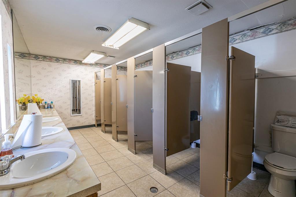 Charles Gibbs Surv Abs #534 - Commercial Sale