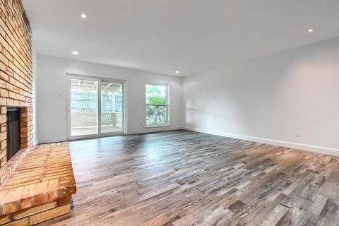 Tiny photo for 557 Trailcrest Drive, Garland, TX 75043 (MLS # 21045881)