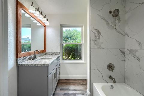 Tiny photo for 557 Trailcrest Drive, Garland, TX 75043 (MLS # 21045881)