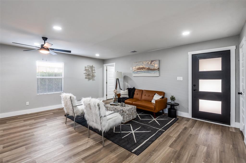 13421 Glenside Drive