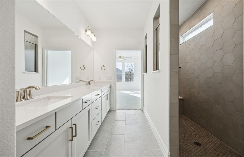 Del Webb Trinity Falls - Residential