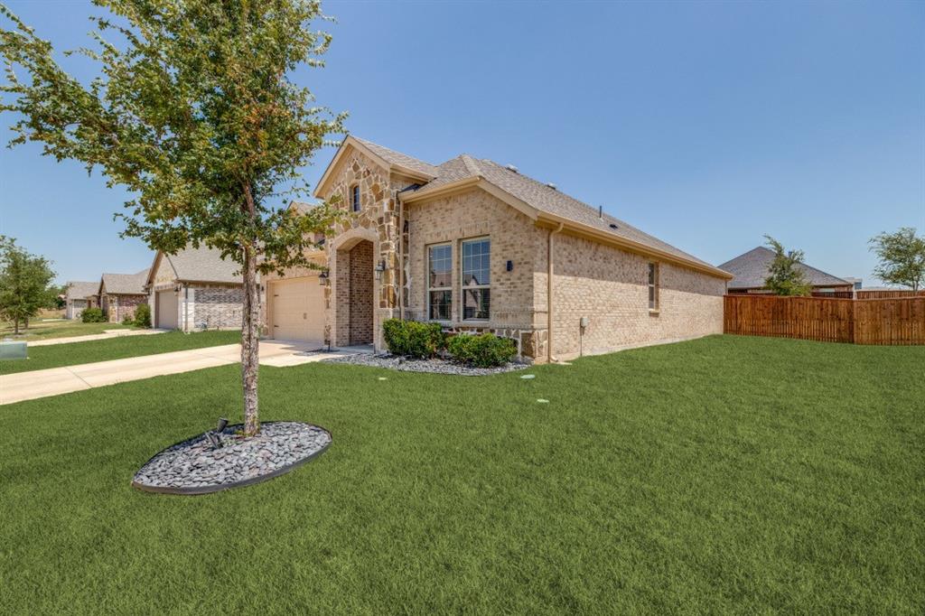 2805 Lilly Lane