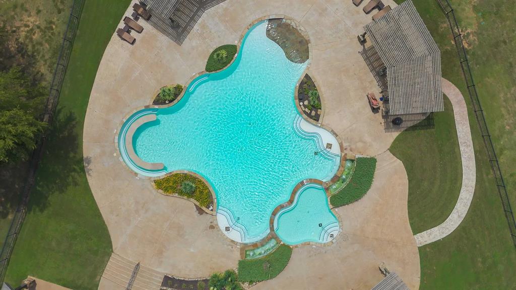 PALISADES ADDITION PHASE VI - Land