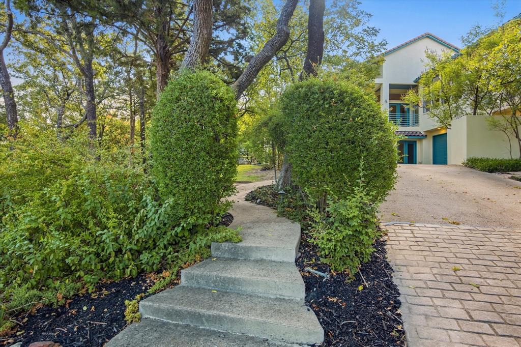 3606 Labrador