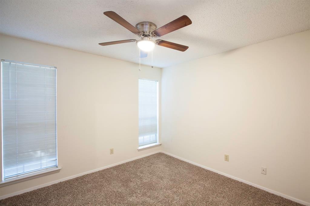 Dallas, Texas 75235, United States, 2 Bedrooms Bedrooms, ,2 BathroomsBathrooms,Residential,Active,215987