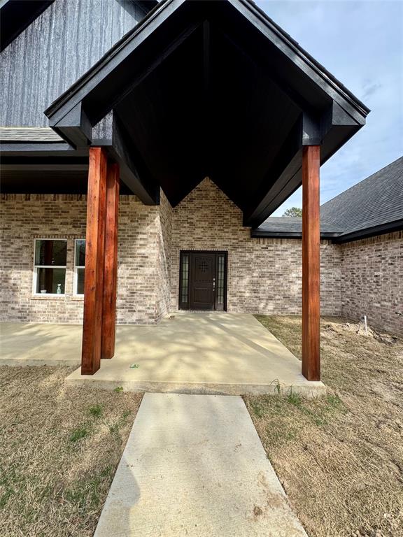 122 PRIVATE ROAD 6305